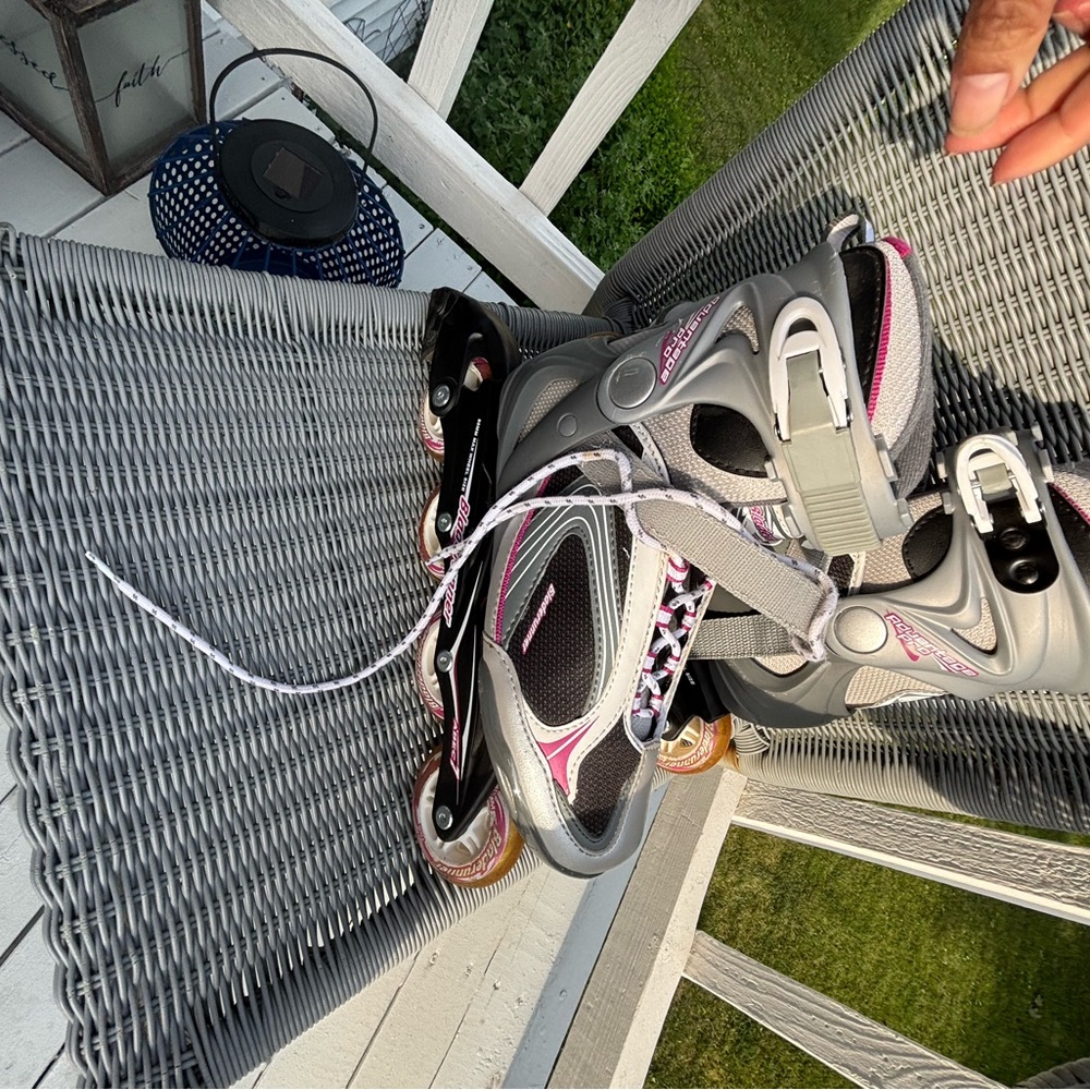 Blade Runner Pro Size 7  Pink and gray 80mm Wheel size USED - Picture 9 of 11